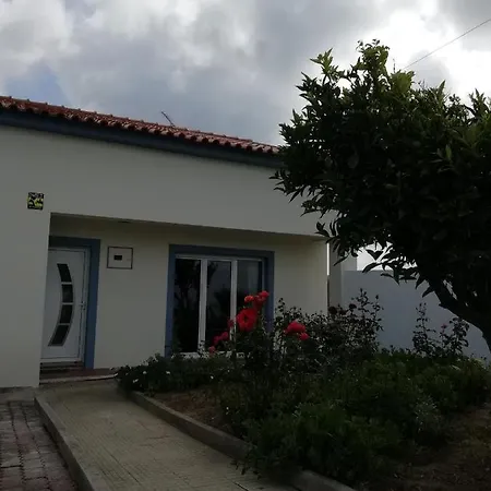 Casinha D'alice Et Serge Alojamento de Acomodação e Pequeno-almoço