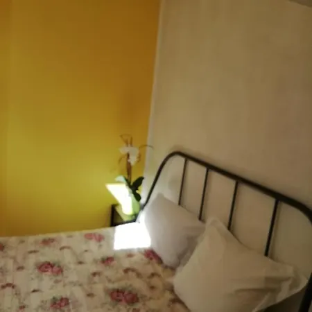 Alojamento de Acomodação e Pequeno-almoço Casinha D'alice Et Serge